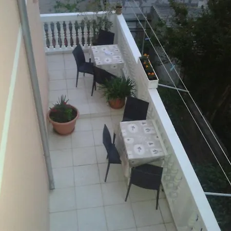 Krbuljić Hava Hvar Town