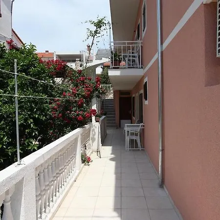 Alissa Casa de hóspedes